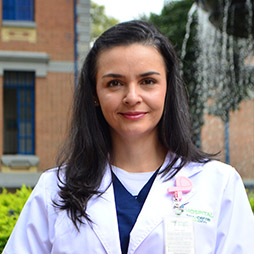 Doctora Claudia Ramírez