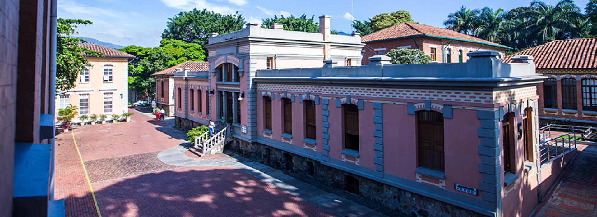 Foto de un edificio del Hospital San Vicente Fundación
